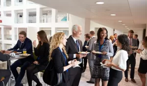 El valor estratégico de los eventos experienciales en el marketing actual